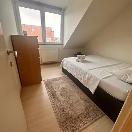 Apartment Appartamnet 3 Bedroom + Living *